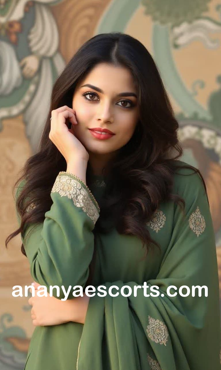 Call Girls in Ahmadnagar